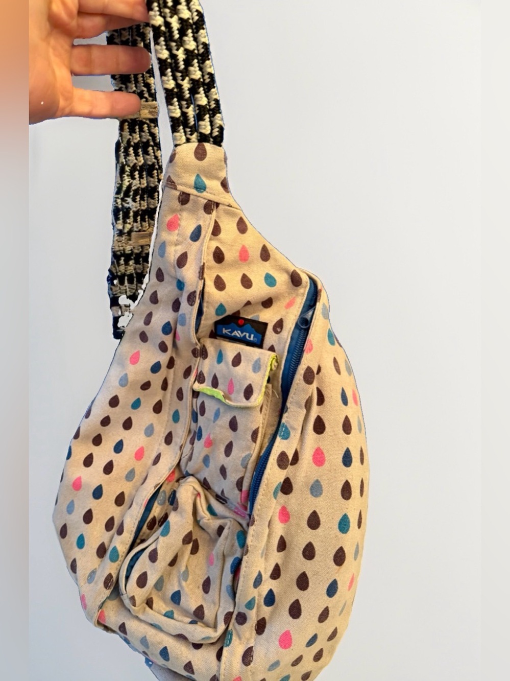 RARE Limited Edition Kavu Rope Sling Crossbody Bag NICE!